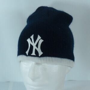 Vintage Rossmor NY New York Yankees Embroidered Winter Beanie Cap Hat Stripe